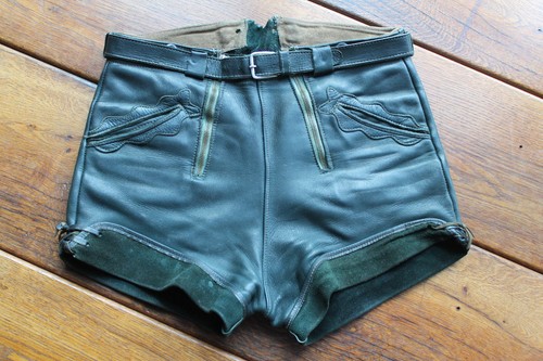 Schöne dunkelgrüne vintage