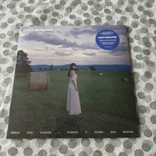 Lizzy McAlpine "Spring Into