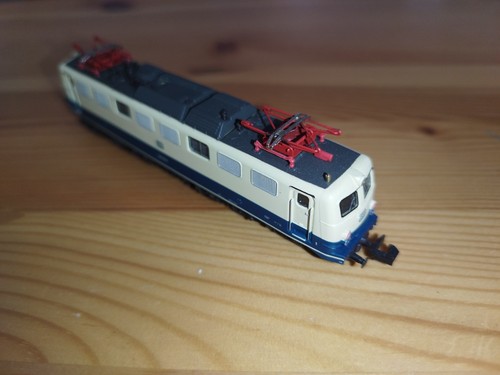 Roco lokomotive sur e - roco, n