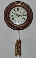 Schöne alte runde Nussbaum Rahmenuhr - Glaszifferblatt & Zapfengewichte um 1890