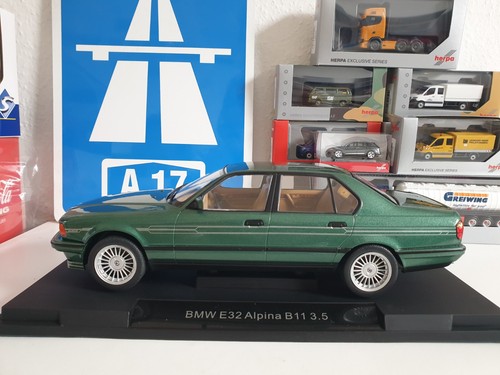 Mcg18233 7er bmw e32 - 1:18,