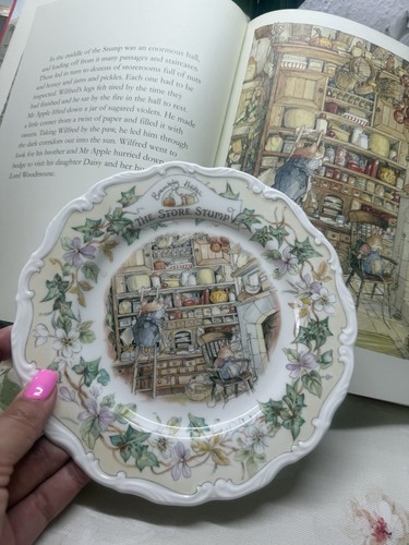 Royal doulton brambly hedge - doulton,