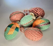 6-er Set Ostereier Kunststoff, umhäkelt, mit Schleife u. Aufhängeschlaufe, 7,5cm