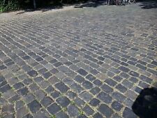 Gebrauchtes  Natursteinpflaster, dunkelbuntes Großpflaster, Pflastersteine