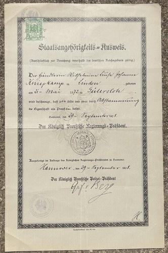 Staatsangehörigkeits-Ausweis