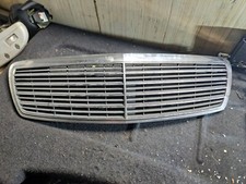 E5* Mercedes Benz W211