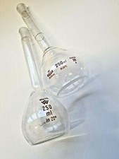 2 Messkolben, 250 ml