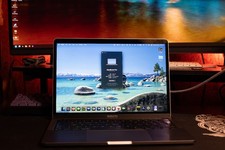 Apple MacBook Pro 13,3 Zoll