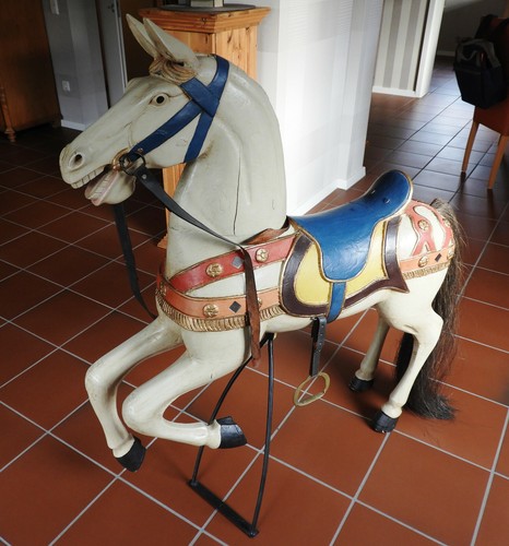 Karussell pferd antik - -,