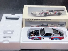 AUTOart 1/18 Porsche 911