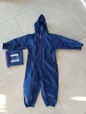 Cooler Regenanzug Anzug