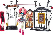 Mattel Monster High 2014 CHW68 Rochelle Goyle Schaurig schöne Show OVP neu