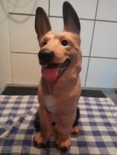 Schäferhund. Kunststoff. Ca 39 Cm Hoch Tierfigur. Firma  Müller wetterfest. 