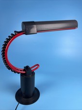 Schreibtisch- und Tischlampe