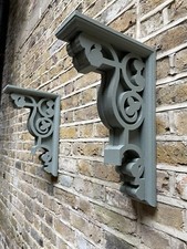 großes Holzkragsteine Paar