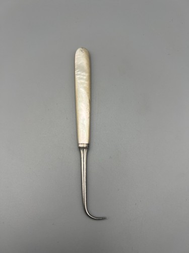 Antiker knopfhaken perlmutt - antiker,