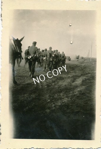Foto vormarsch nach - foto,