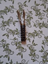 Goldohrringe mit Saphiren