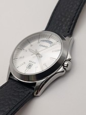 Casio MTP-1370L-7A GEWÖLBTES