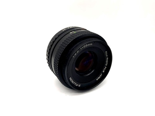 Fuji 55mm 2 - 1:2.2, objektiv