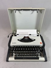 Schreibmaschine Olympia Traveller De Luxe Reiniger überholt, + Band neu