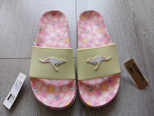 NEU -  Schuhe in Gr. 39 von Kangaroos bunt mit Erdbeeren Kirschen Regenbogen