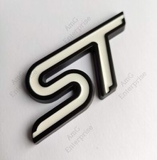 Gloss White Black ST Badge