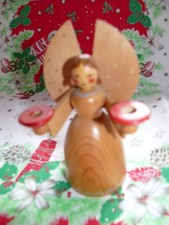 Weihnachtsdeko Figur Weihnachten Kirche Handbemalt Porzellan m.Licht Seiffen