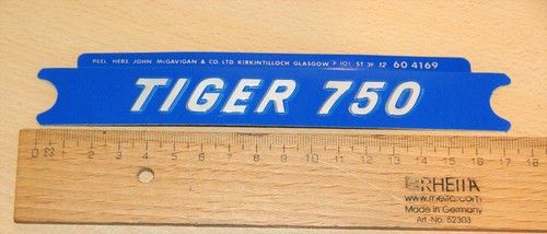 Triumph side cover badge - side, decal