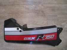 Seitenverkleidung rot-schwarz, GSXR 750, GR75A, bzw., GSXR 1100, 85-88, GU74C,