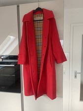 Burberry Mantel Rot