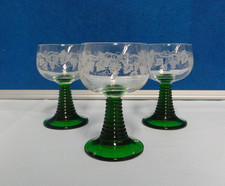 Vintage - 3 schöne alte Weinrömer mit Weinrebe/Weinblatt - 0,1 L.