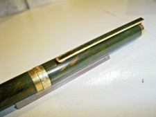 S.T DUPONT Classique Füllhalter, grün/gold marmorierter  Chinalack, vintage