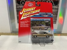 JOHNNY LIGHTNING - MUSCLE CARS