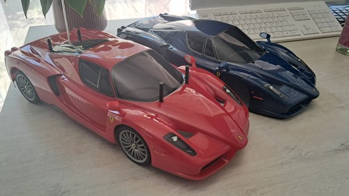 Tamiya ferrari enzo 10 - rc, 1:10
