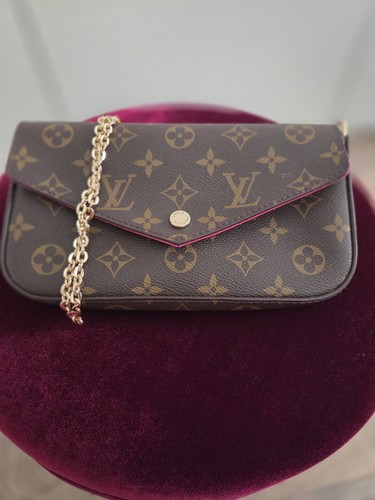 Louis vuitton monogram canvas - louis,