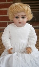 Antike kleine JDK KESTNER Charakter Porzellankopf Puppe 152 (Bette); 36 cm