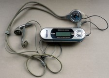 MP3 Player; USB-MusicStick; USB-Stick; Diktiergerät; TOP in OVP