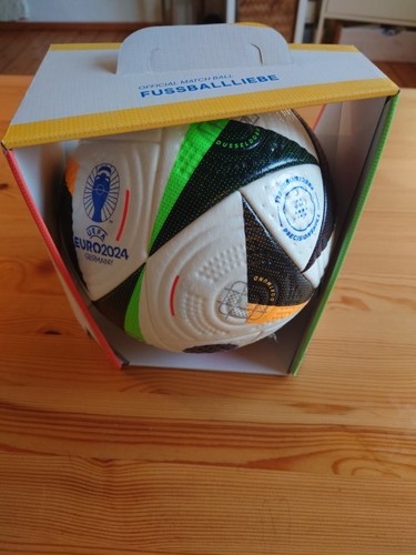 Adidas official matchball - adidas,