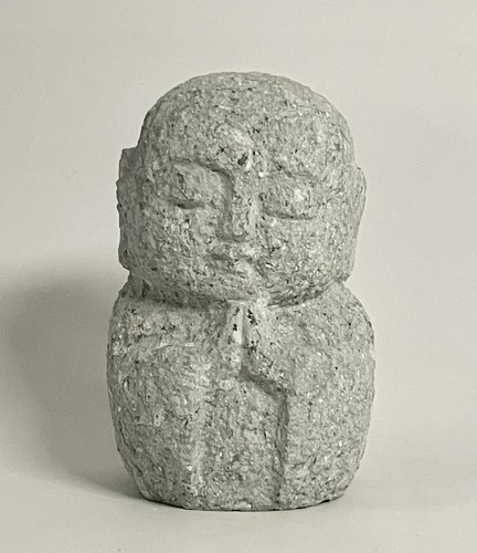 Graue gassho jizo statue - jizo,
