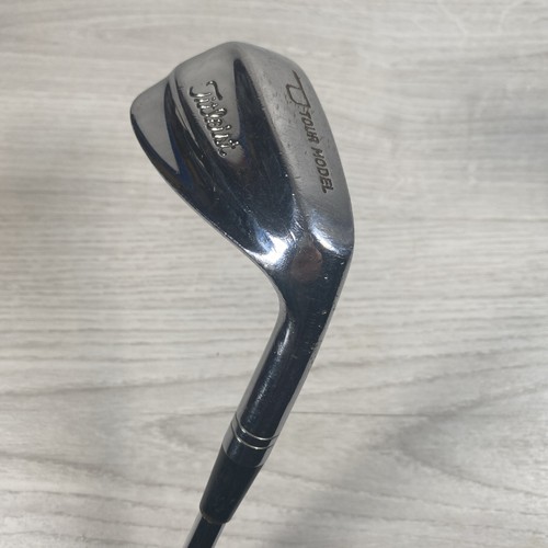 Titleist tour model pitching - titleist,
