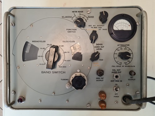 Signalgenerator 103 urm 25f - signalgenerator, sg-103/urm-25f