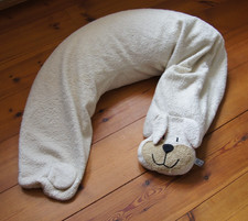 Stillkissen mit Mikroperlen-Füllung Robbe