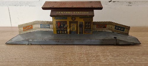 Alter blechbahnhof bahnsteig - alter,