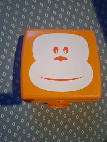 Tupperware sandwich snacky - tupperware,