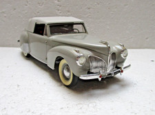 Gebautes Plastikmodell 1941 Lincoln von Monogram ? im Maßstab 1/24