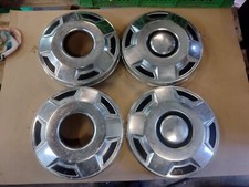 4x Chevrolet K10, K20 K30 Oldtimer Radkappen 27,2cm / 26cm