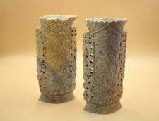 2 Vasen aus Speckstein aus China handgearbeitet altrosa   