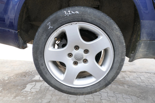 Audi quattro felge - 1x,