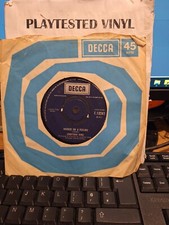 JONATHAN KING HOOKED ON A